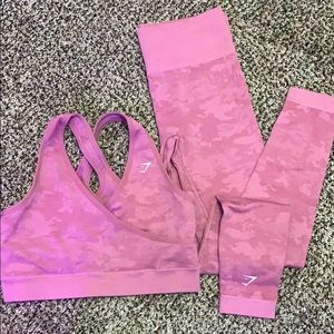 Gymshark Pink camo set